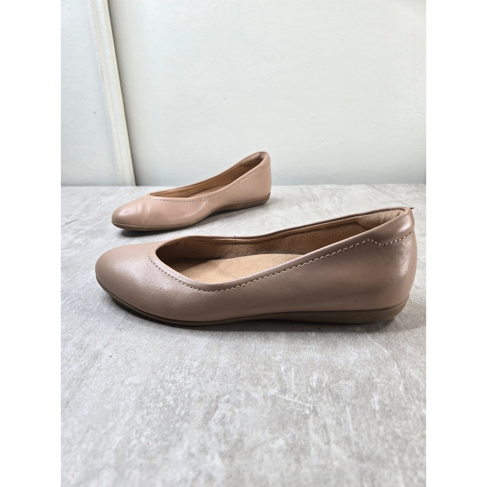 Naturalizer Comfort Ballet Flats Tan Leather Round Toe Minimalist Ballerina Shoe